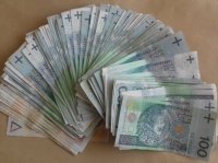 zdjęcie poglądowe -banknoty z pieniędzmi